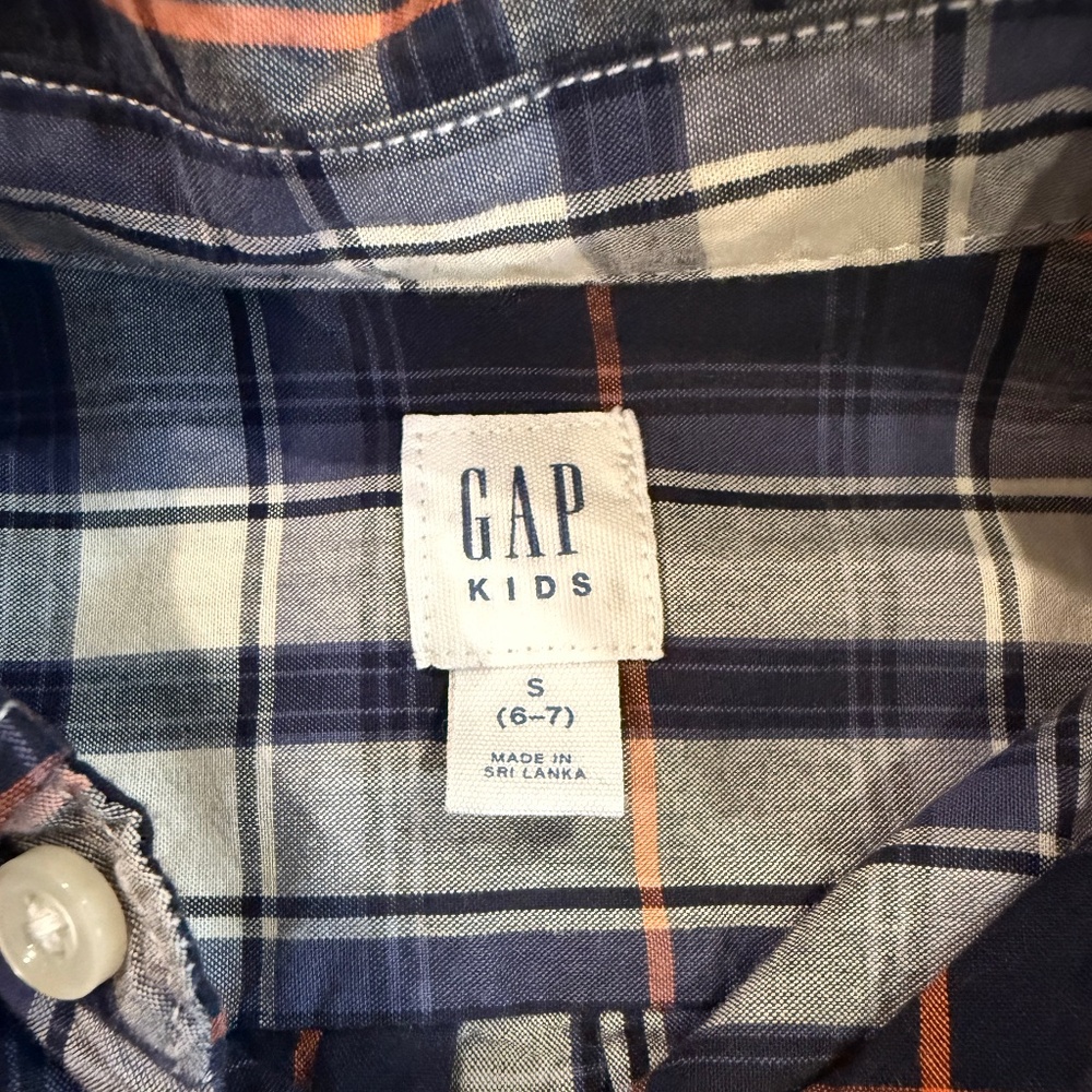 Gap Button down